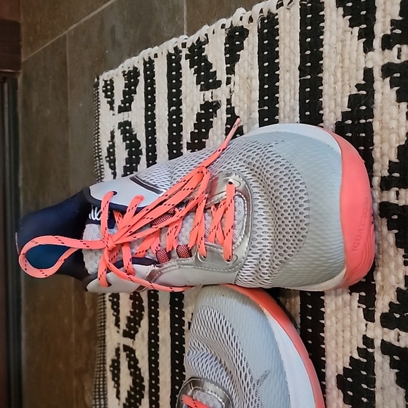 Under armor Steph Curry - Picture 2 of 2